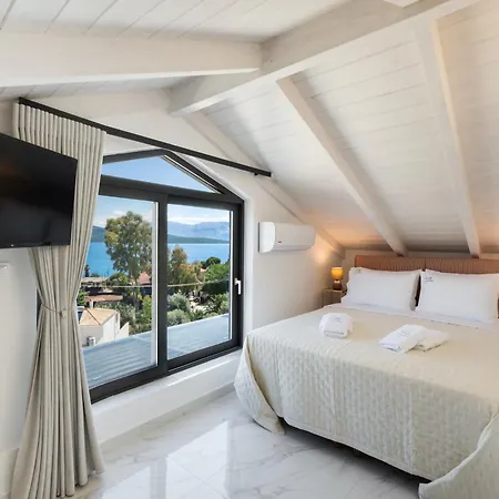 Endless Blue Maisonette * ניקיאנה