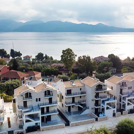 Endless Blue Maisonette *